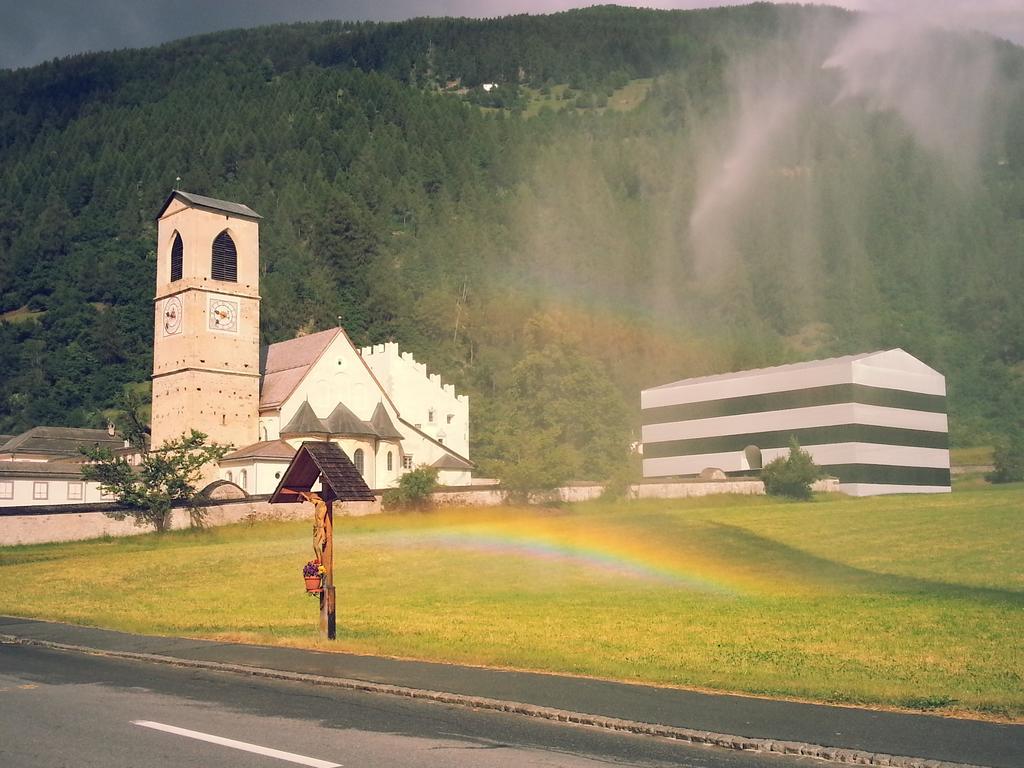 Hotel Chavalatsch Müstair المظهر الخارجي الصورة